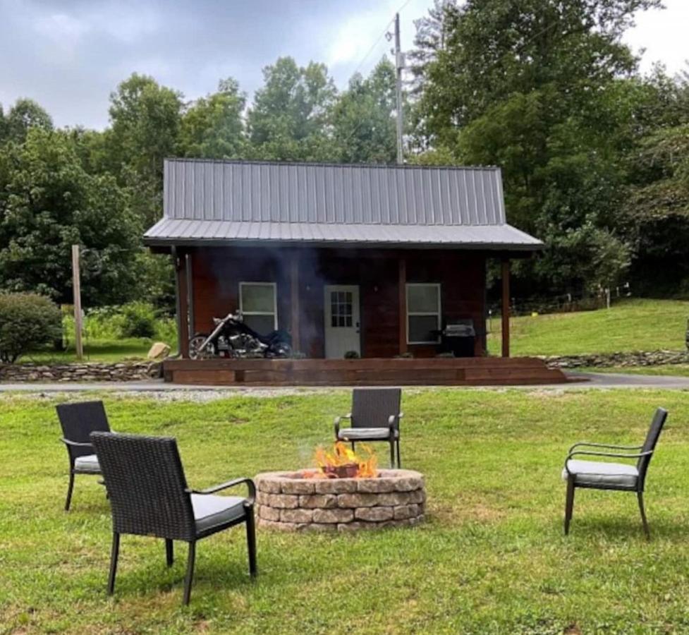 Dragon'S Nest Cabin With Mountain Views รอบบินส์วิลล์ ภายนอก รูปภาพ